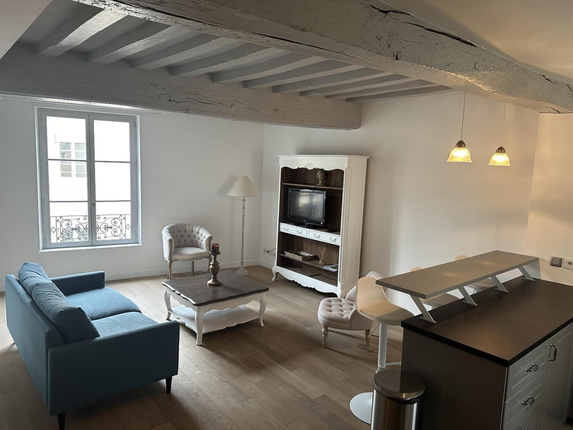 Batisse Paradis- 3 Appartements Calmes Et Elegants Au Centre Historique De Beaune โบน ห้อง รูปภาพ