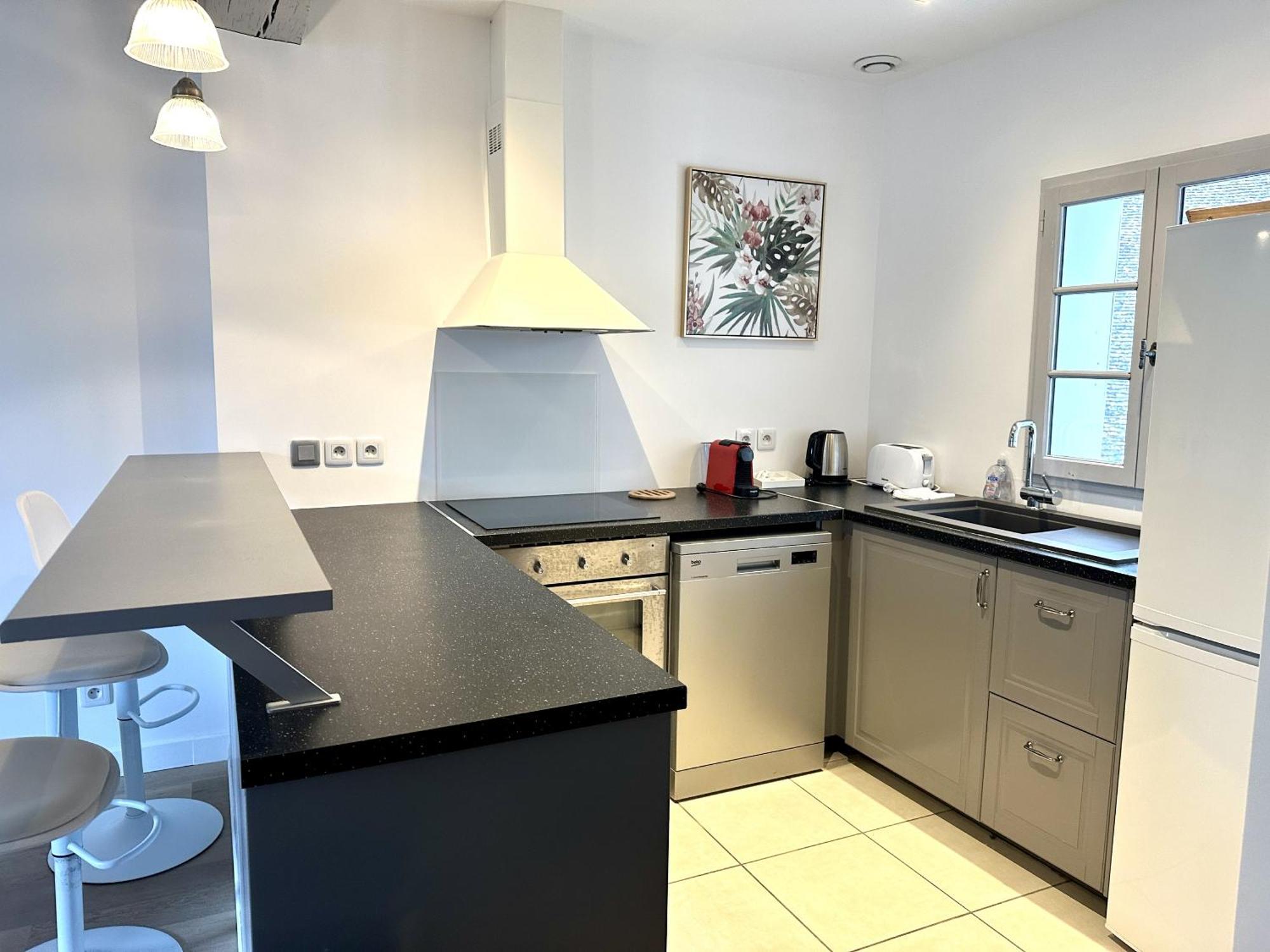 Batisse Paradis- 3 Appartements Calmes Et Elegants Au Centre Historique De Beaune โบน ภายนอก รูปภาพ